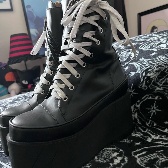 Current Mood Black and White Platform Lace-Up Boots - Picture 6 of 6